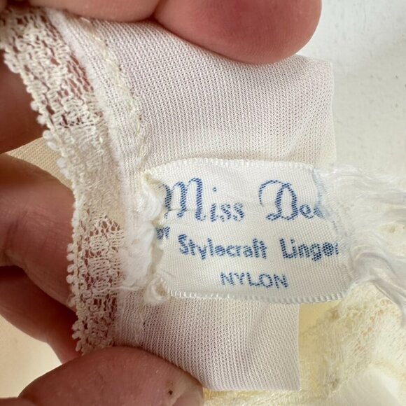 Vintage Delicate Miss Dear Cream Rose Lingerie Night Dress Embroidered‎ Floral - Picture 7 of 7